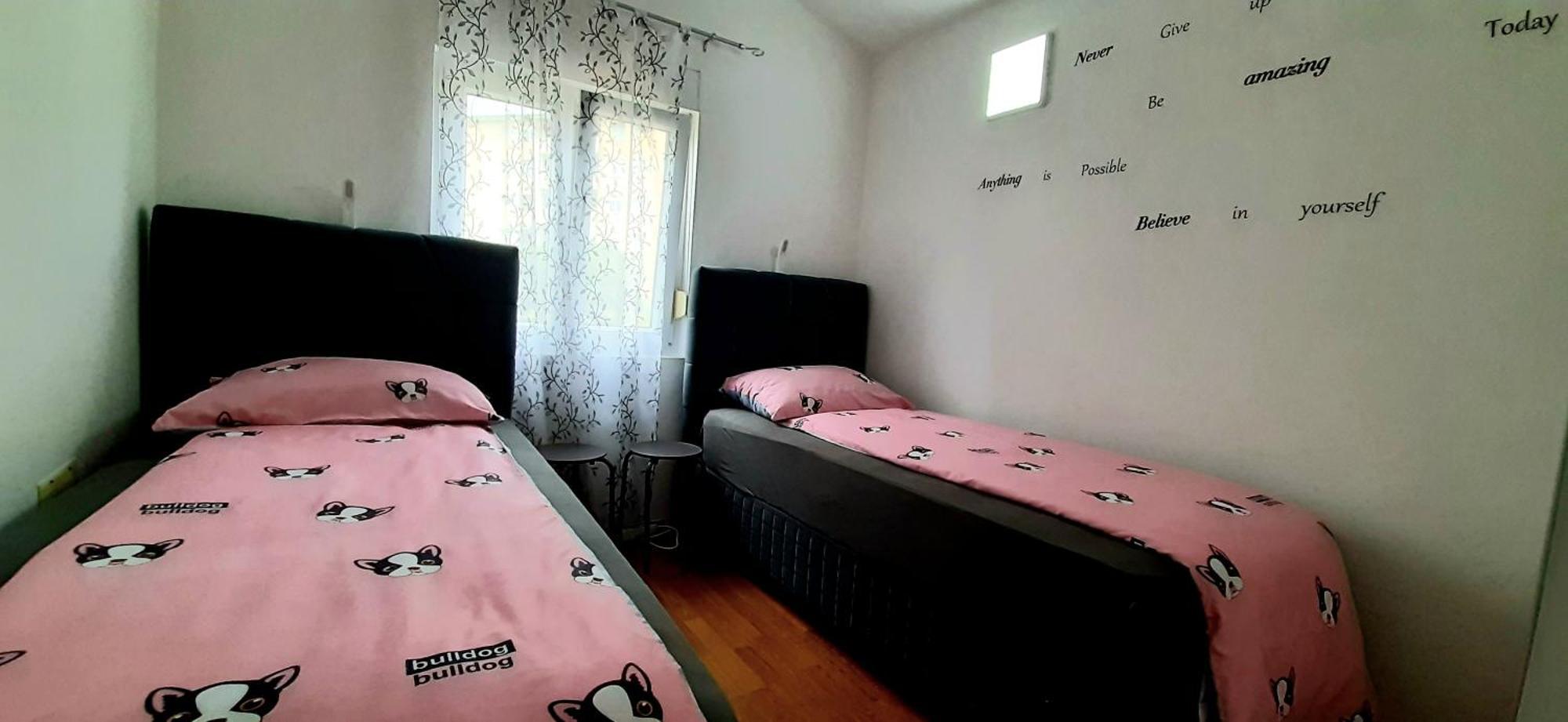 Ema & Sea Apartment'S With Free Private Parking Pula Exterior foto